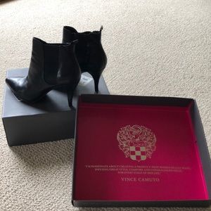 Vince Camuto Onya Booties
